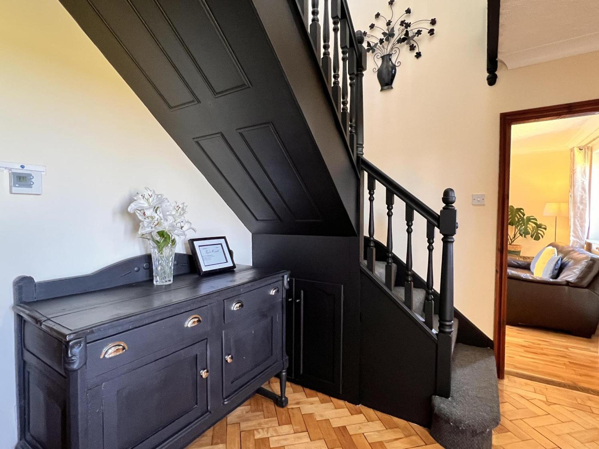 4 Bedroom Detached Farmhouse Mountain Views Beaumaris Exterior foto
